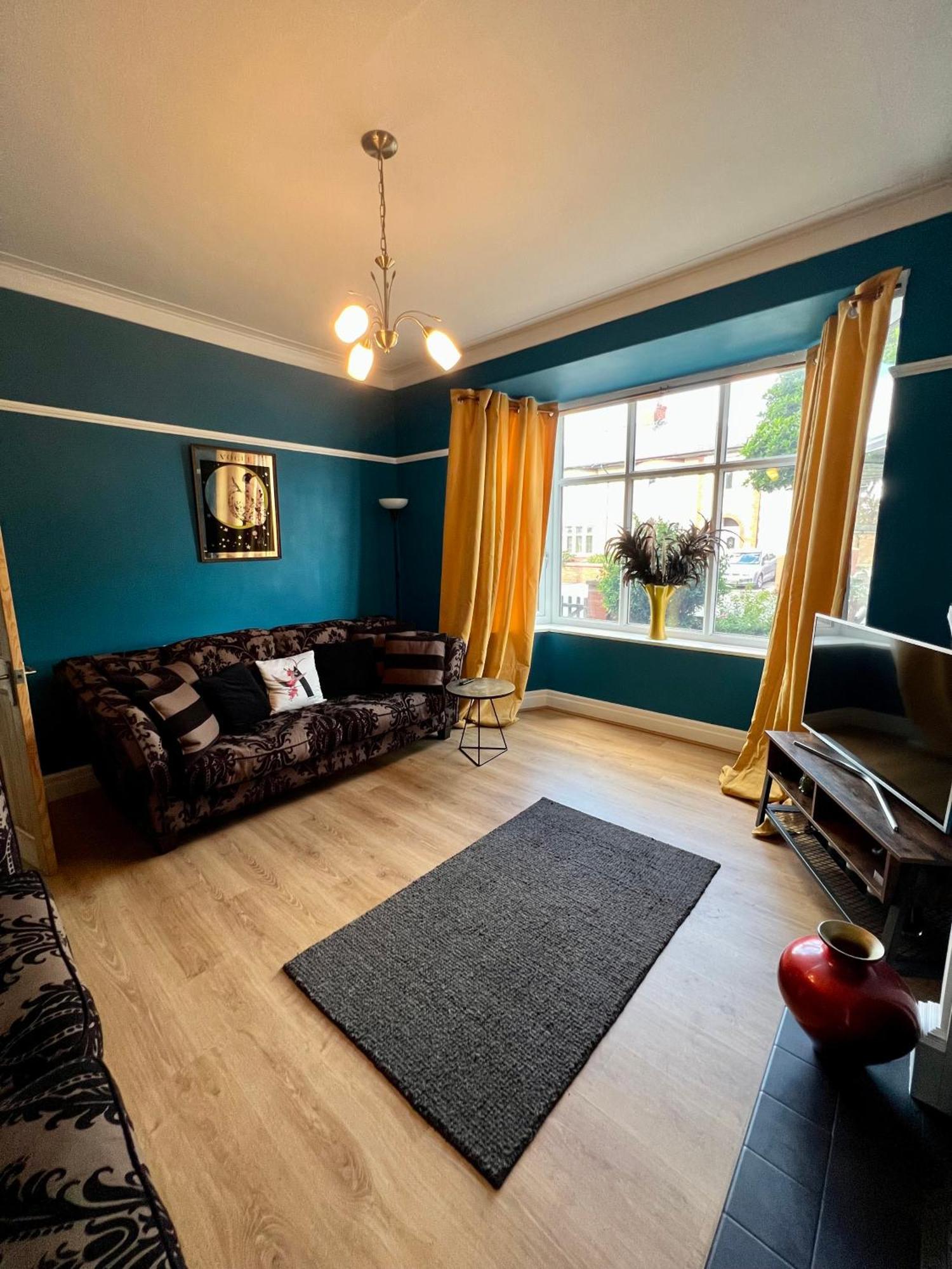 Lovely, Sunny House, By The Beach & Centre! Lytham St Annes Extérieur photo